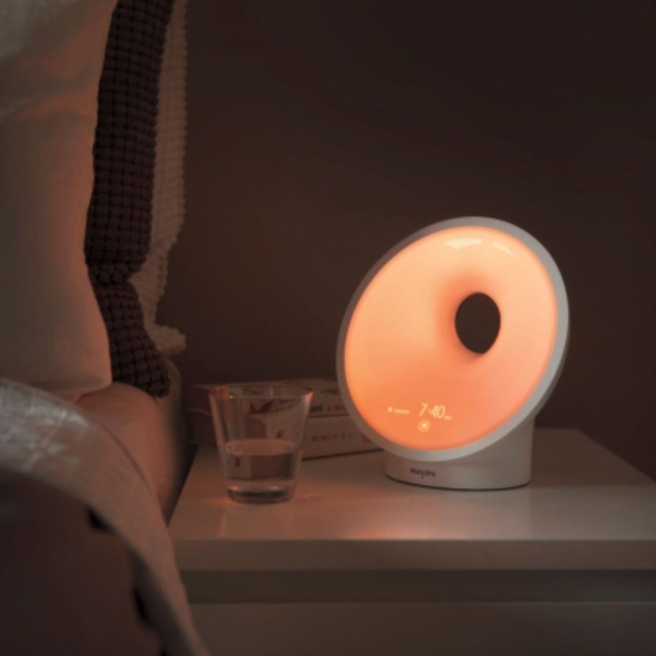 Philips SmartSleep Sleep and Wake Up Light Therapy Lamp